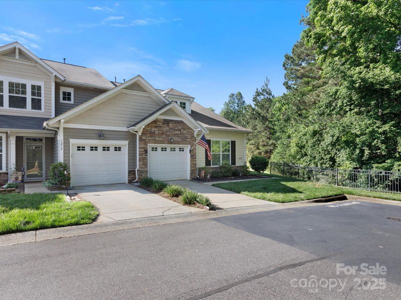 1219 Crown Vista Dr, Fort Mill, SC 29707