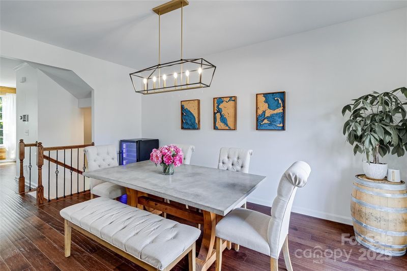 4038 Zilker Park Dr, Charlotte, NC 28217