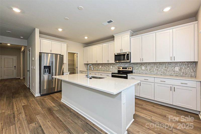 2159 Sunflower Cir, Newton, NC 28658