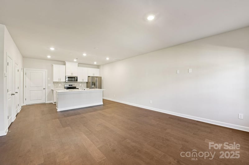 109 Ciara Pl #E, Mooresville, NC 28117