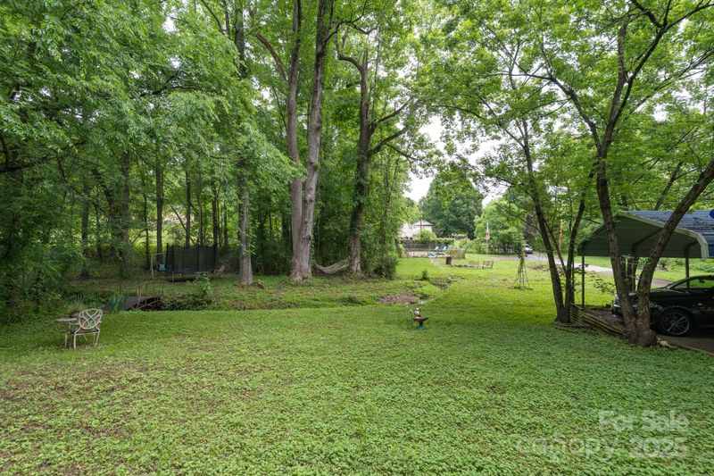 857 Hills Rd, Belmont, NC 28012