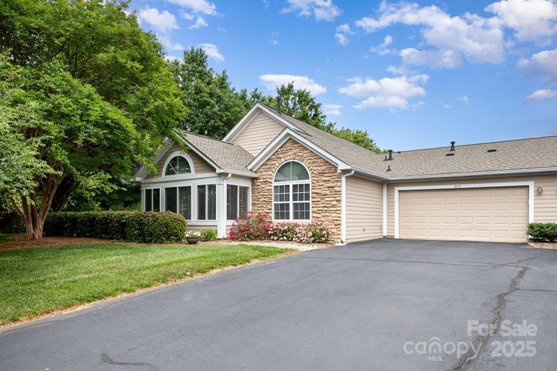 9013 Trellis Pointe Blvd, Charlotte, NC 28227