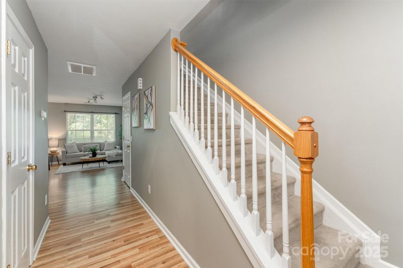 10421 Columbia Crest Ct, Charlotte, NC 28270