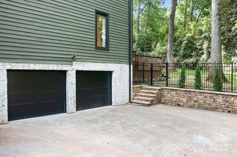 4316 Old Saybrook Ct, Charlotte, NC 28211