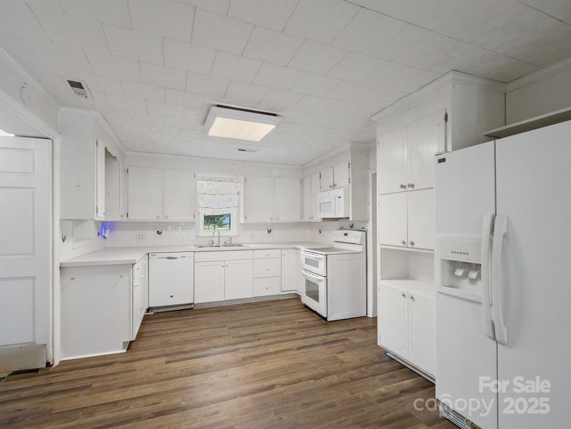 4325 Wolf Pond Rd, Monroe, NC 28112