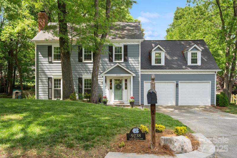 9238 Deer Spring Ln, Charlotte, NC 28210