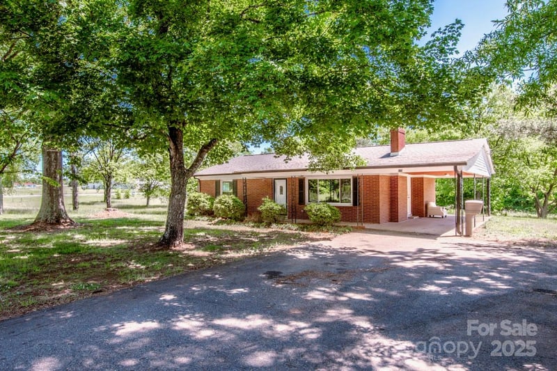 175 Triplett Rd, Cleveland, NC 27013