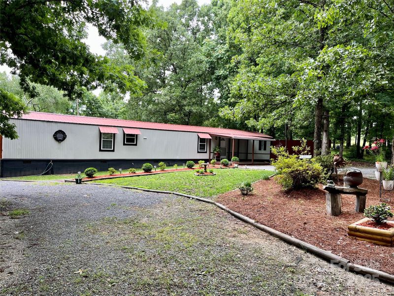 475 Dot Faris Rd, Catawba, SC 29704