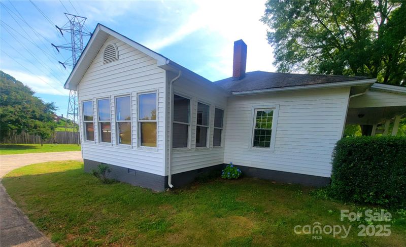 309 E 11th St, Kannapolis, NC 28083