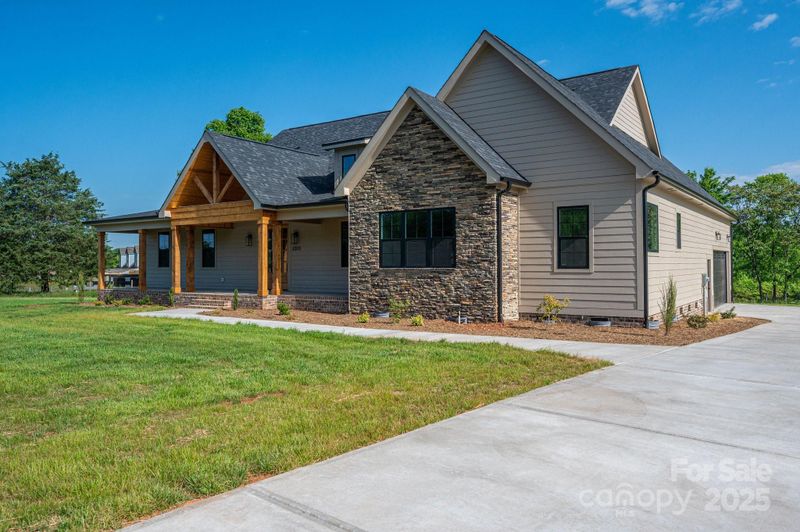 2313 Ivey Church Rd, Maiden, NC 28650