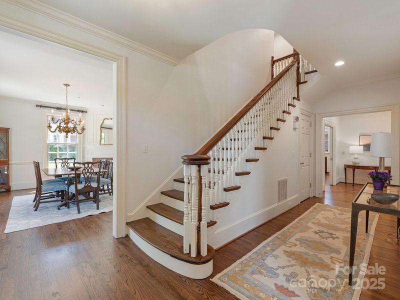 208 Huntley Pl, Charlotte, NC 28207