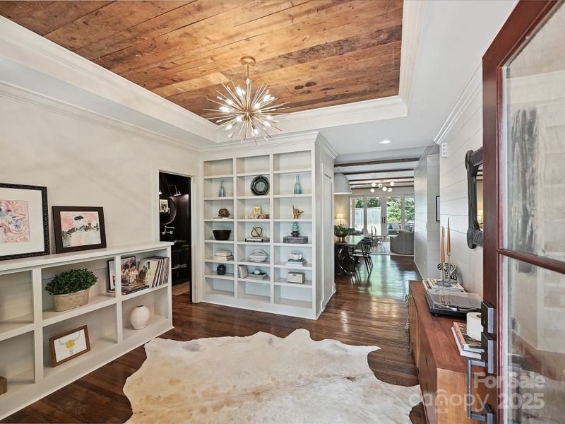 1139 Yale Pl, Charlotte, NC 28209