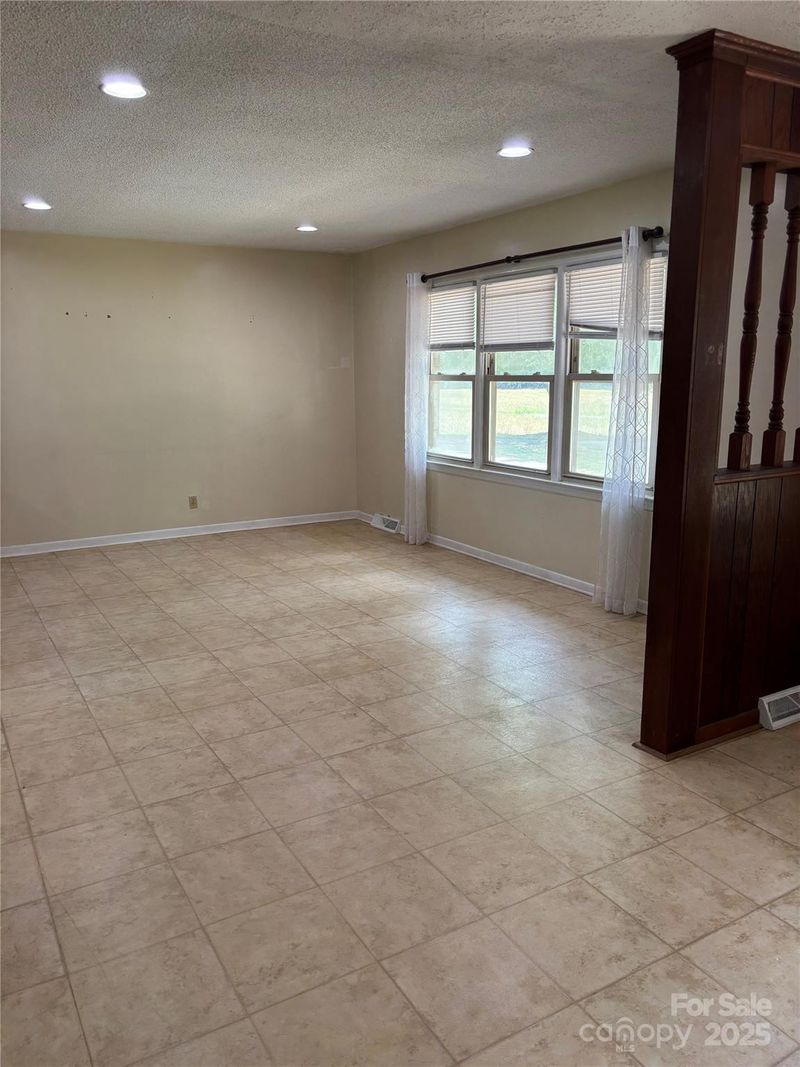 1120 Mcintyre Rd, Wingate, NC 28174