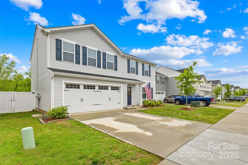 115 Crownpiece St, Troutman, NC 28166