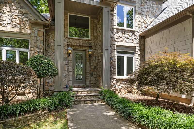 3932 Rounding Run Rd, Charlotte, NC 28277