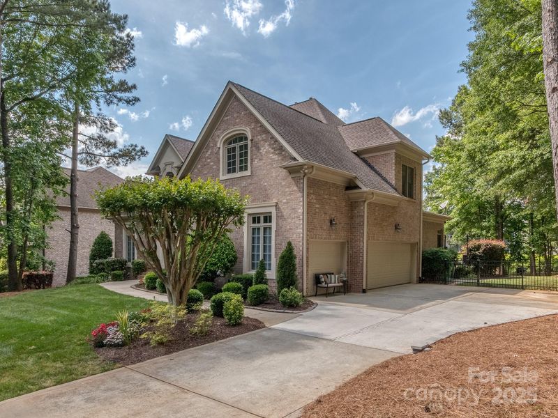 10924 Lederer Ave, Charlotte, NC 28277