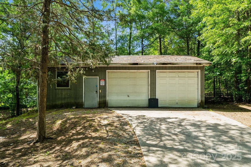1917 Tom Sadler Rd, Charlotte, NC 28214