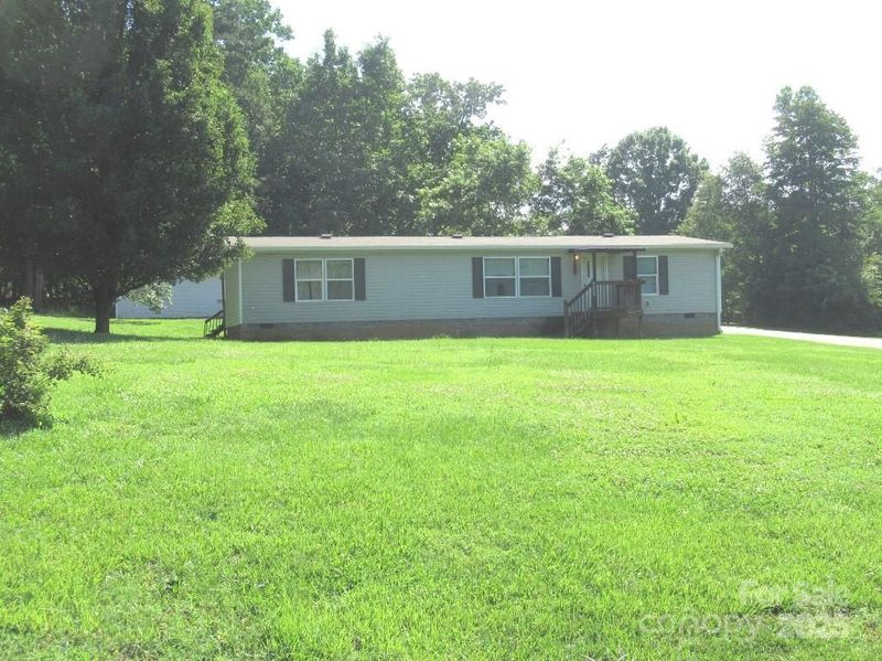 3942 Benny Shrum Ln, Maiden, NC 28650