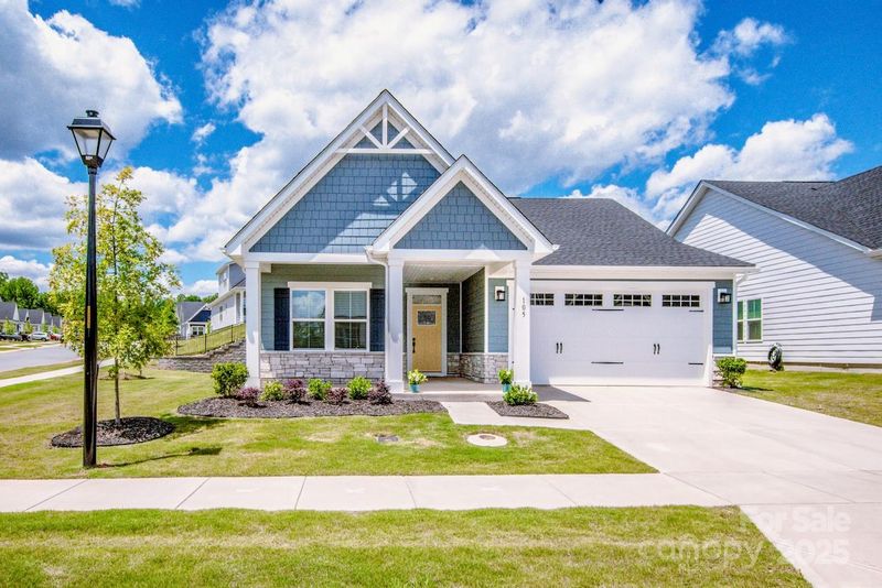 105 Chase View Ln, Troutman, NC 28166