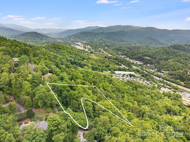 9999 Small Mountain Dr, Asheville, NC 28805