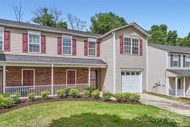 6335 Ziegler Ln, Charlotte, NC 28269