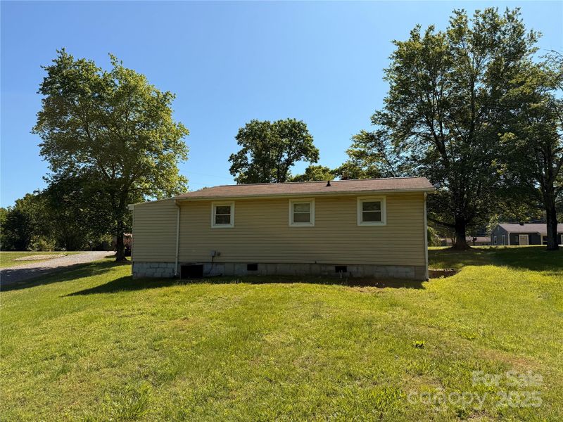 910 Absher Rd, Statesville, NC 28625