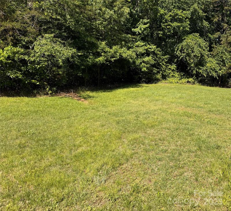 910 Absher Rd, Statesville, NC 28625