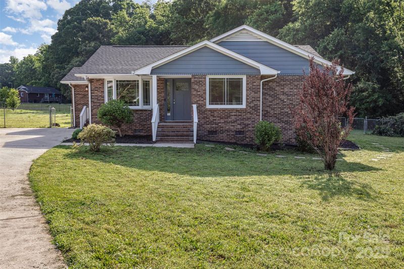 3555 Tree Line Dr, Rock Hill, SC 29732