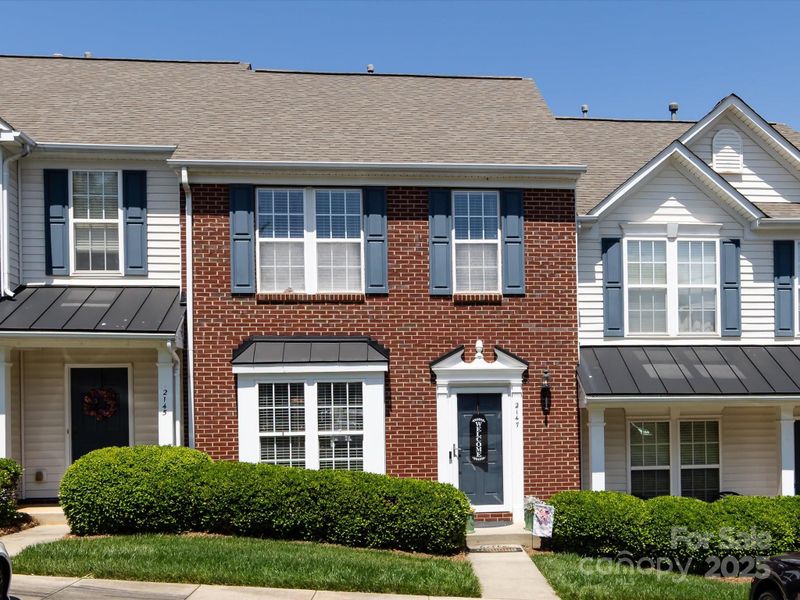 2147 Lake Breeze Ln, Denver, NC 28037