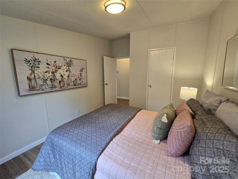 5010 Hemphill Rd, Gastonia, NC 28056