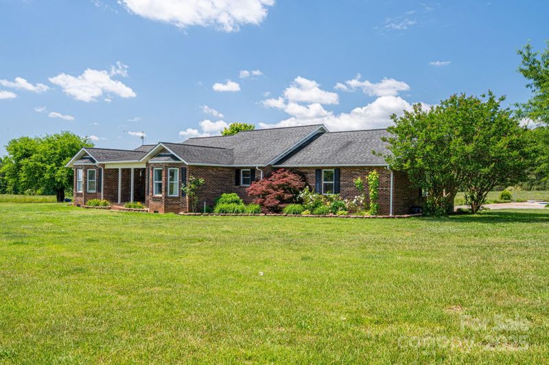 5873 Alexis Ln, Vale, NC 28168