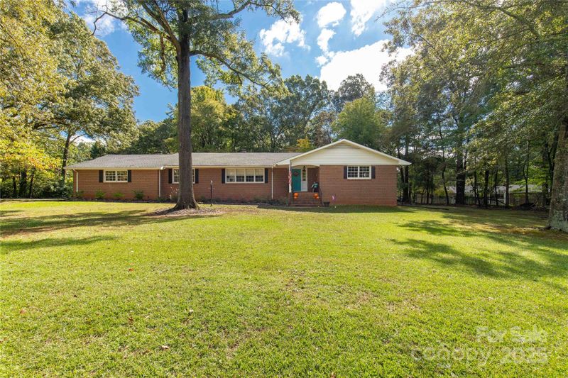 709 Plantation Rd, Lancaster, SC 29720