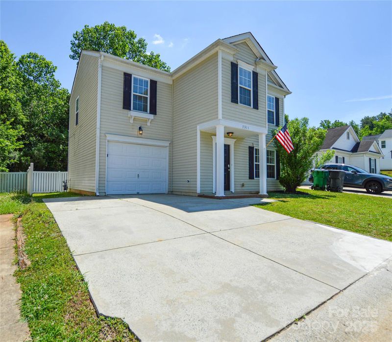 7311 Fig Ln, Charlotte, NC 28215