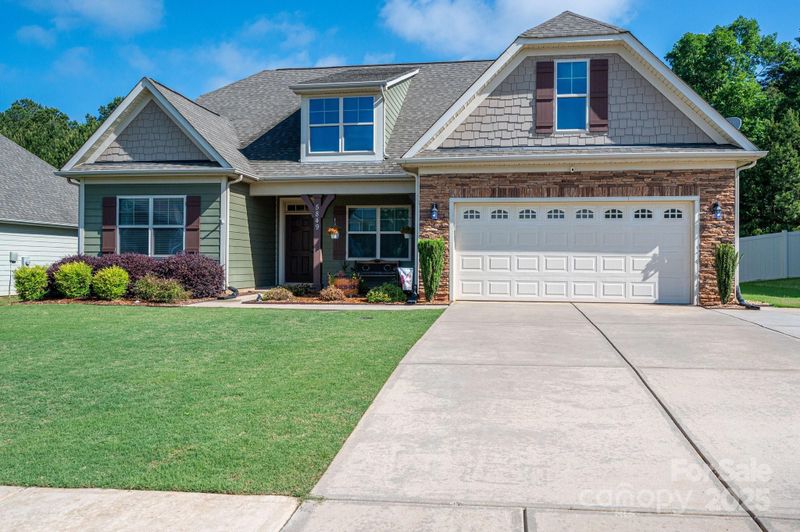 5849 Mcclintock Dr #117, Denver, NC 28037