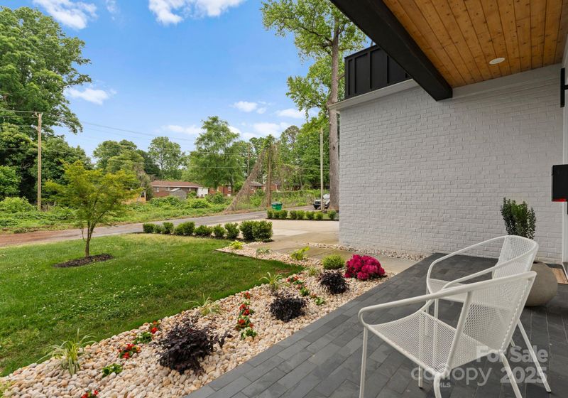 2913 Lake Ave, Charlotte, NC 28208