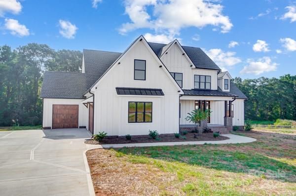 762 Highway 274 Rd, Clover, SC 29710