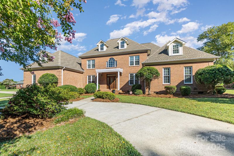 150 Northchase Dr, Concord, NC 28027