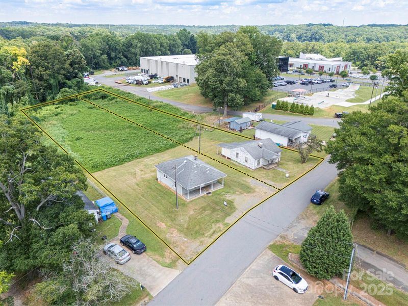 204 13th St, Belmont, NC 28012