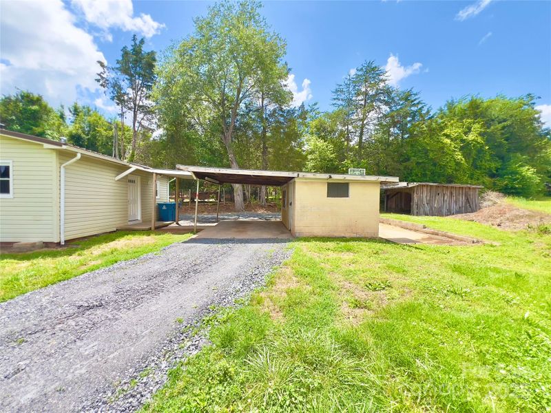 2482 E Nc 10 Hw, Conover, NC 28613