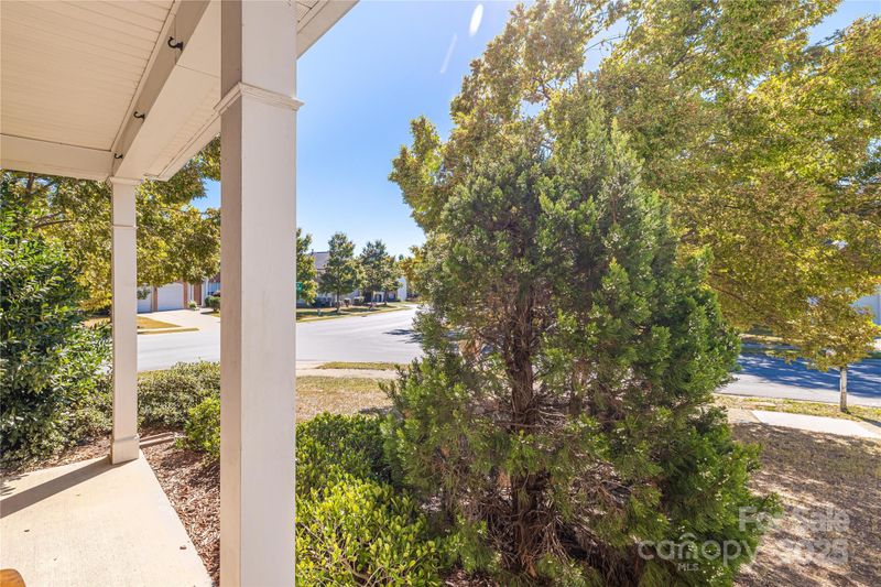 2802 Azalea Hills Dr, Charlotte, NC 28262