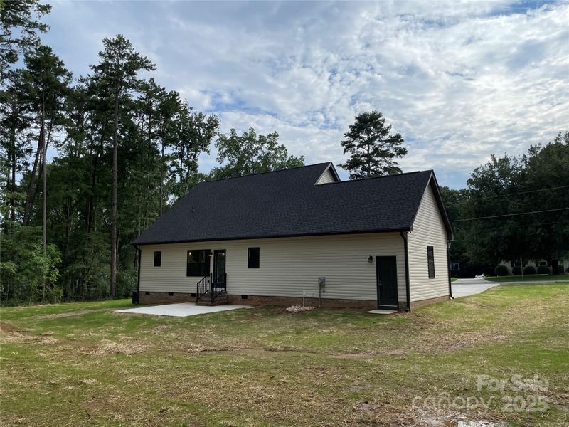 301 General As Johnston St, Stanley, NC 28164