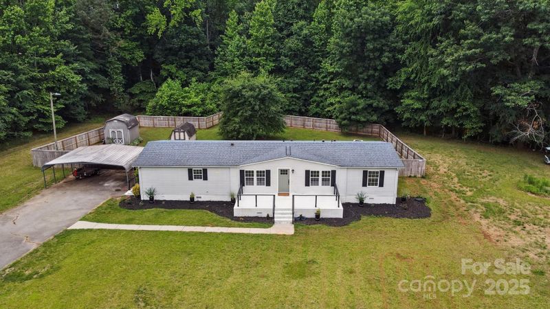 12382 Ritchie Rd, Midland, NC 28107