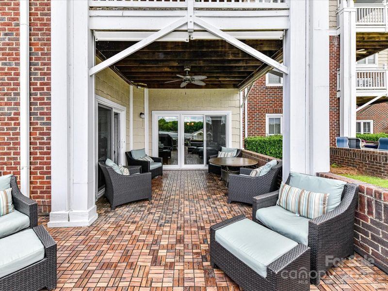 930 Jetton St, Davidson, NC 28036