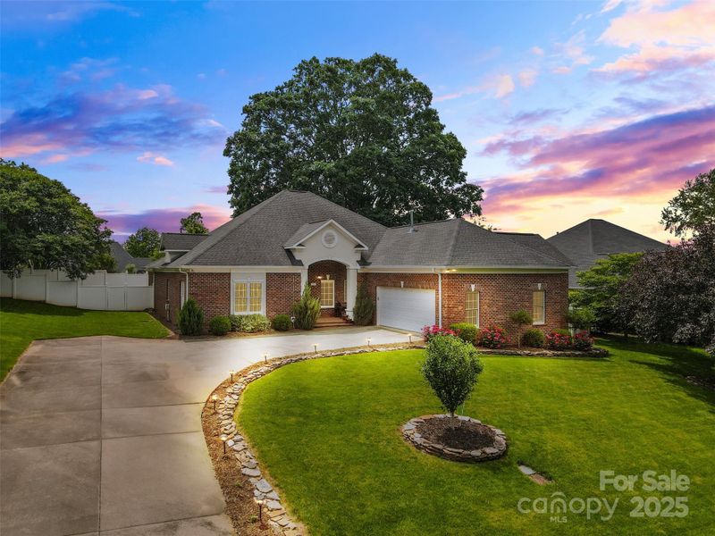 133 43rd Avenue Ln NW, Hickory, NC 28601