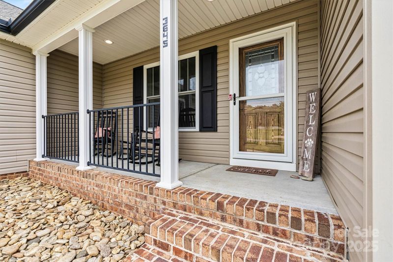 3645 Kimber Ln, Sherrills Ford, NC 28673