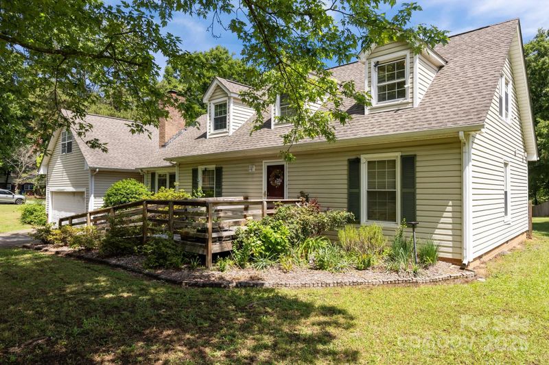 1818 Winfield Dr, Monroe, NC 28110
