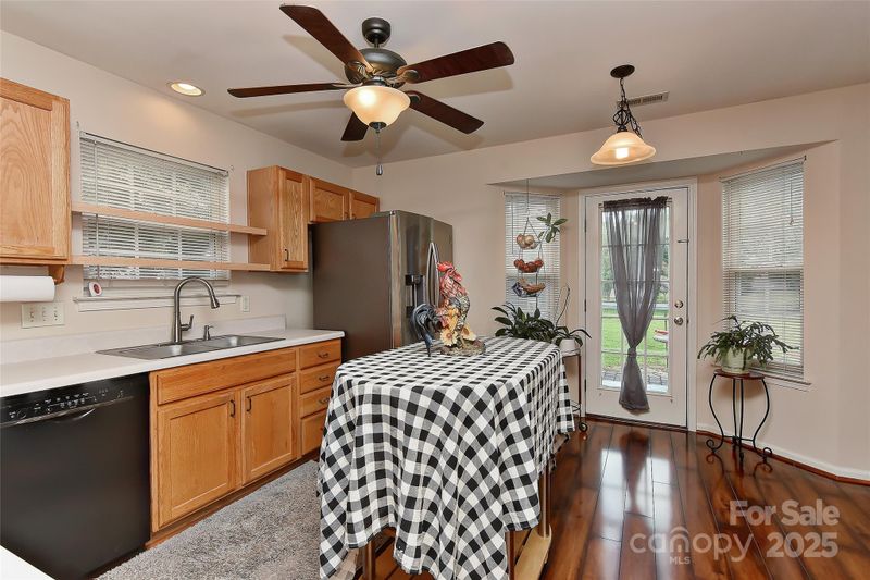 7007 Broad Leaf Ct, Indian Trail, NC 28079