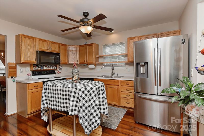 7007 Broad Leaf Ct, Indian Trail, NC 28079