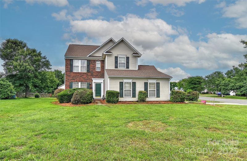 7007 Broad Leaf Ct, Indian Trail, NC 28079
