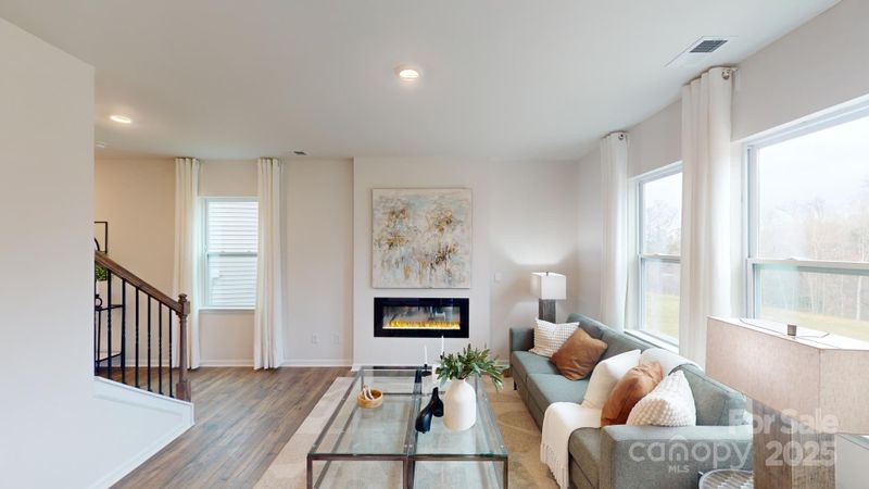 5058 Beargrass Dr, Dallas, NC 28034